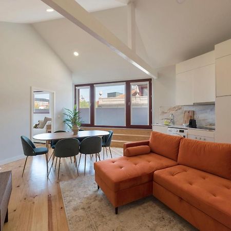 Central Superb Flat W/ Ac & Balcony By Lovelystay Porto Exteriér fotografie