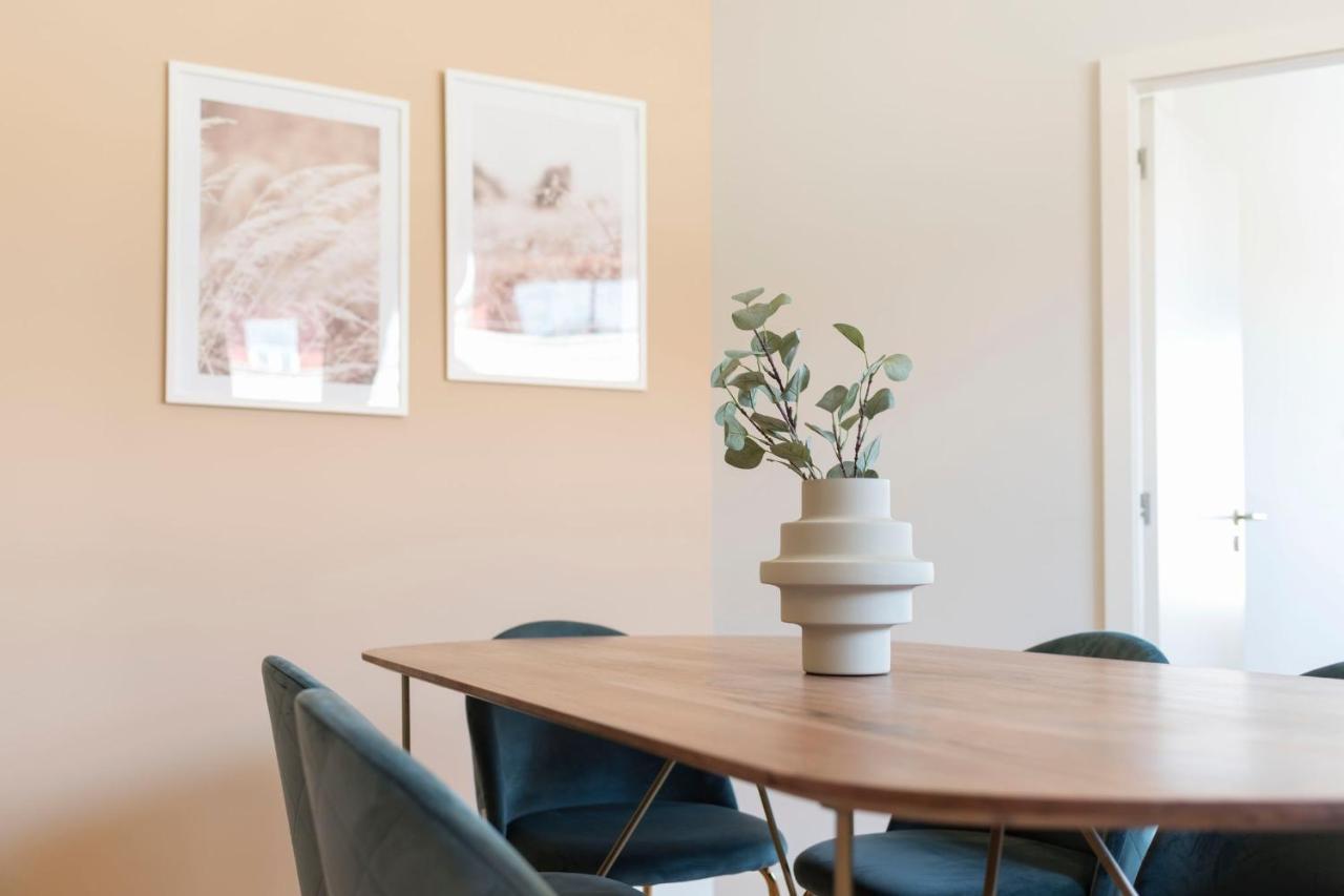 Central Superb Flat W/ Ac & Balcony By Lovelystay Porto Exteriér fotografie