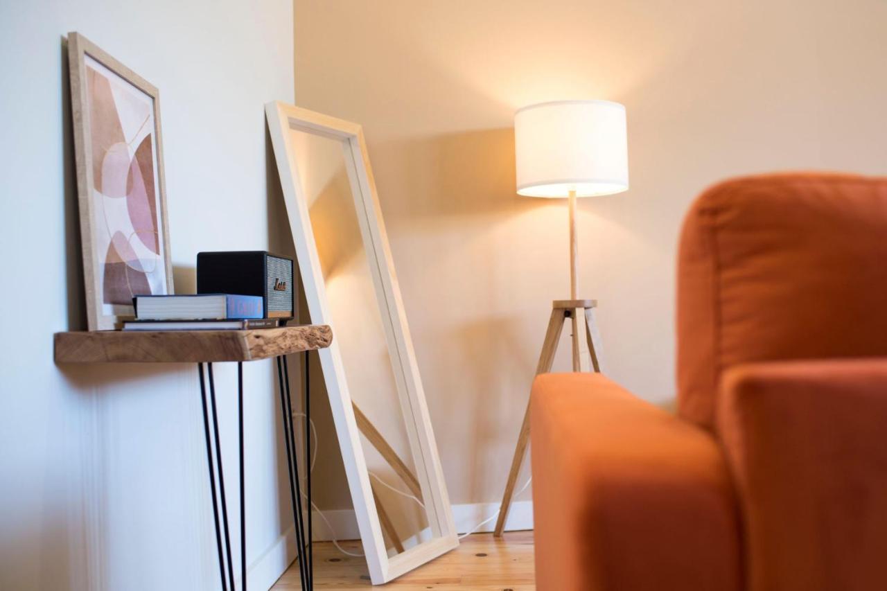 Central Superb Flat W/ Ac & Balcony By Lovelystay Porto Exteriér fotografie