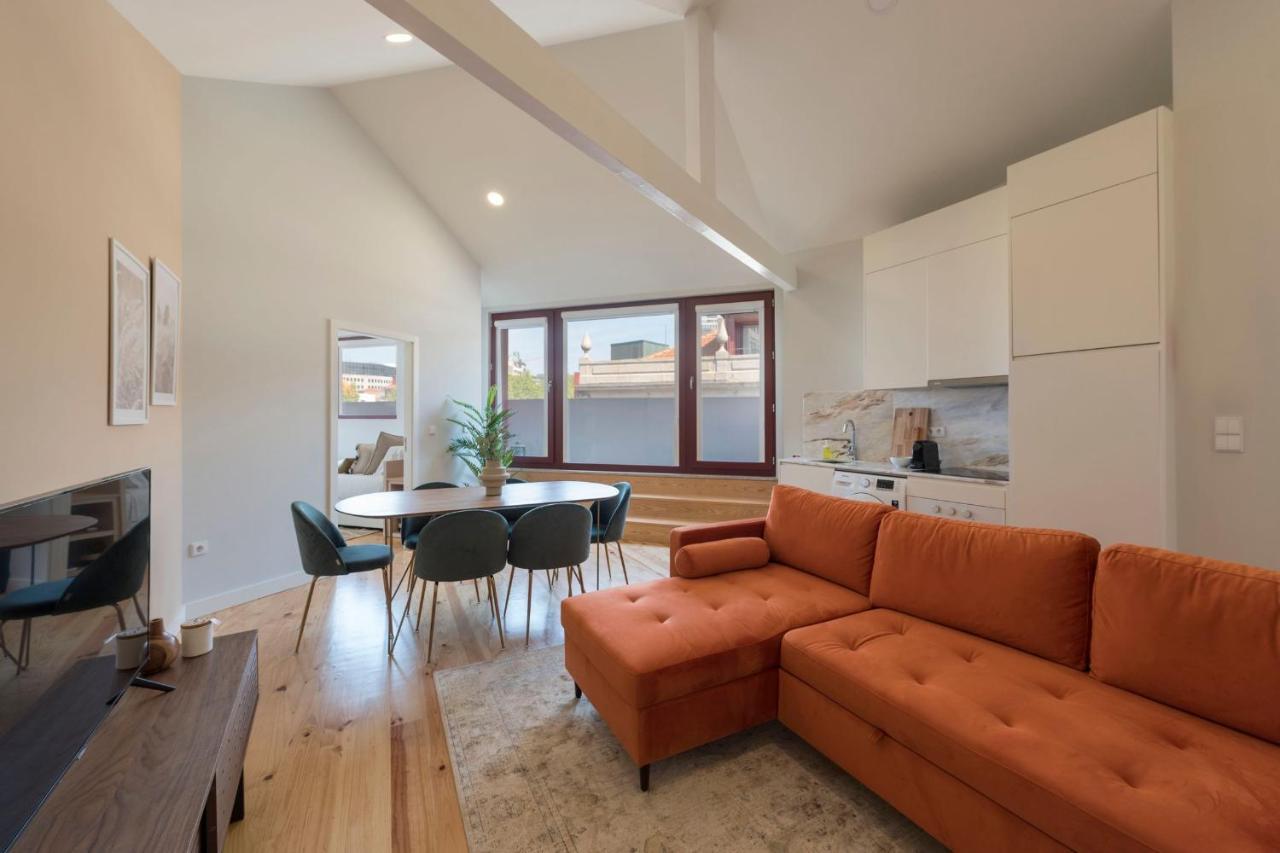 Central Superb Flat W/ Ac & Balcony By Lovelystay Porto Exteriér fotografie