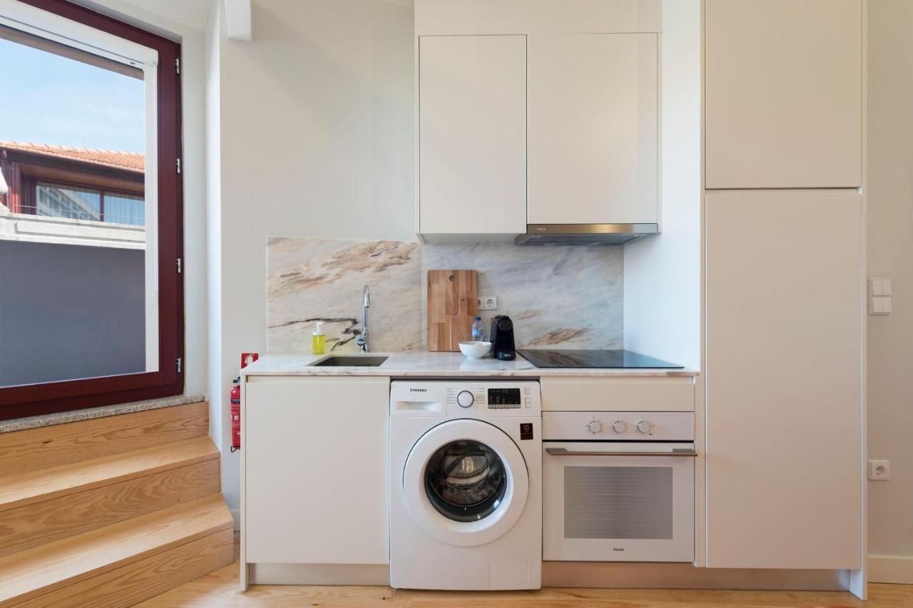 Central Superb Flat W/ Ac & Balcony By Lovelystay Porto Exteriér fotografie