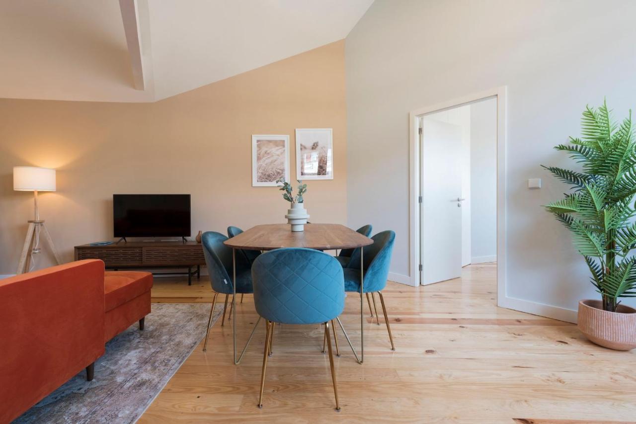 Central Superb Flat W/ Ac & Balcony By Lovelystay Porto Exteriér fotografie