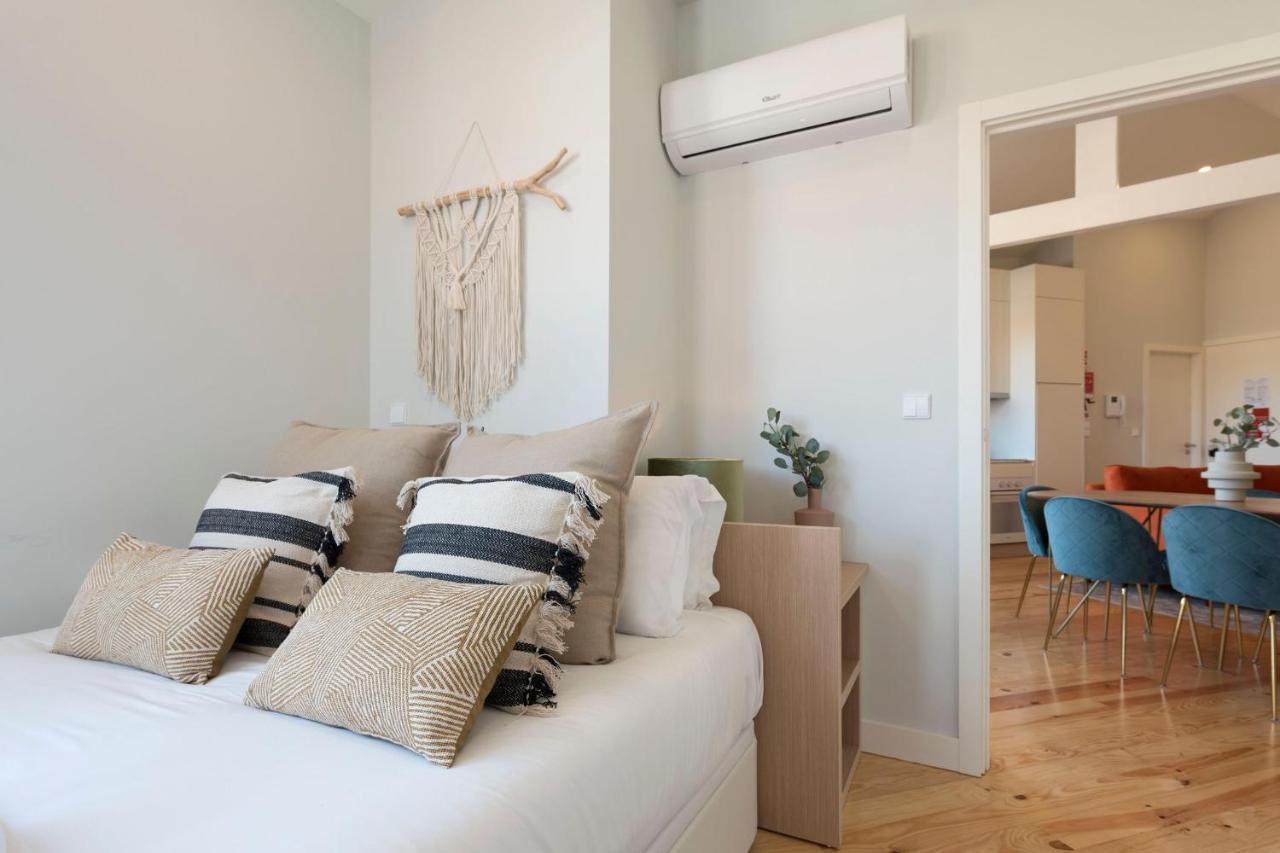 Central Superb Flat W/ Ac & Balcony By Lovelystay Porto Exteriér fotografie