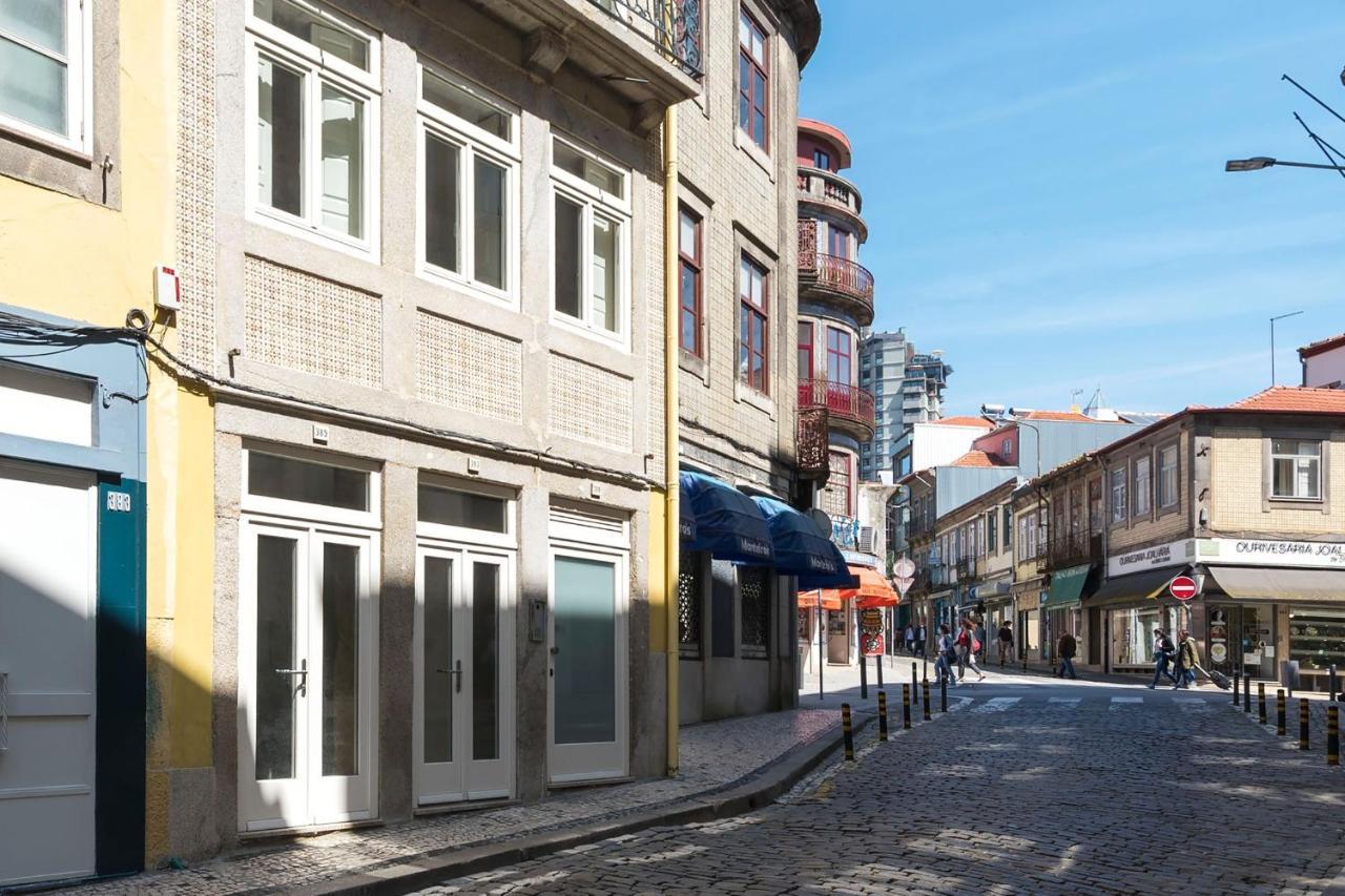 Central Superb Flat W/ Ac & Balcony By Lovelystay Porto Exteriér fotografie